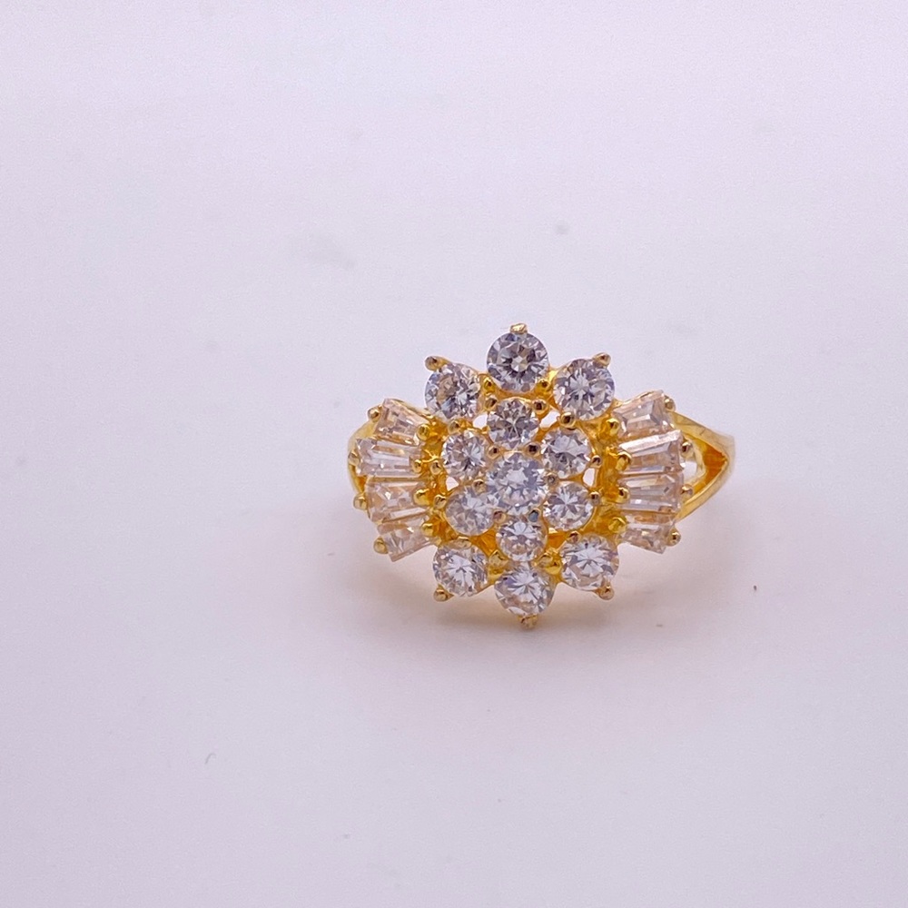 Lab Created Diamond Cluster Ring; GbD; Size 7